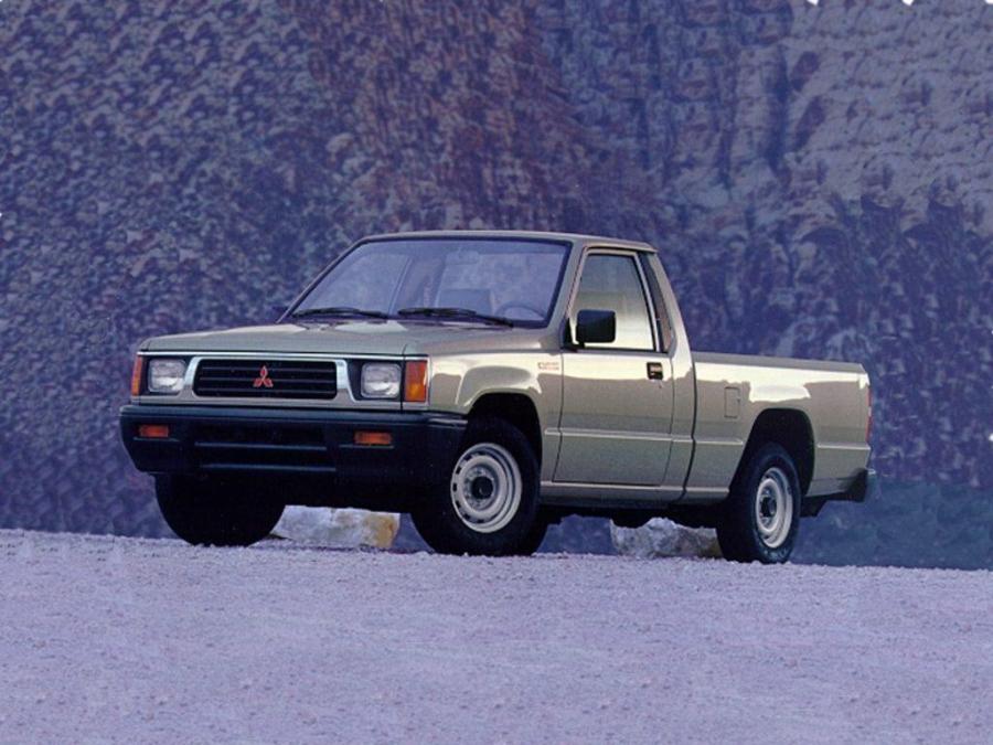  Mitsubishi Mighty Max 1996 года  (фото 1 из 1)